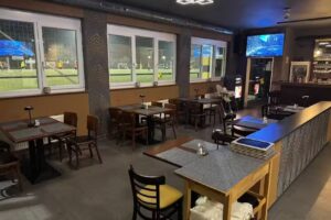 Kemos Restaurant &ndash; Balkan Essen
