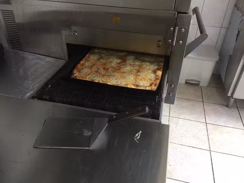 King of Pizza