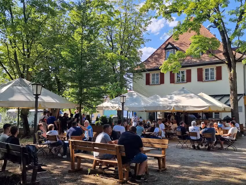 KINGKAI Asia-Sushi Restaurant & Biergarten