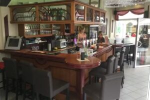 Kleiner Biersalon