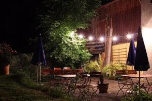 KNOBELWOLF Biergarten und Spieleverleih