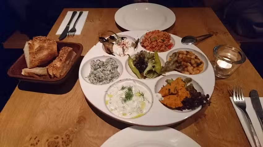 Konak Restaurant & Bar