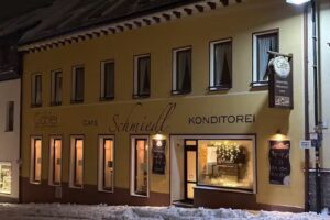 Konditorei &bull; Caf&eacute; Schmiedl