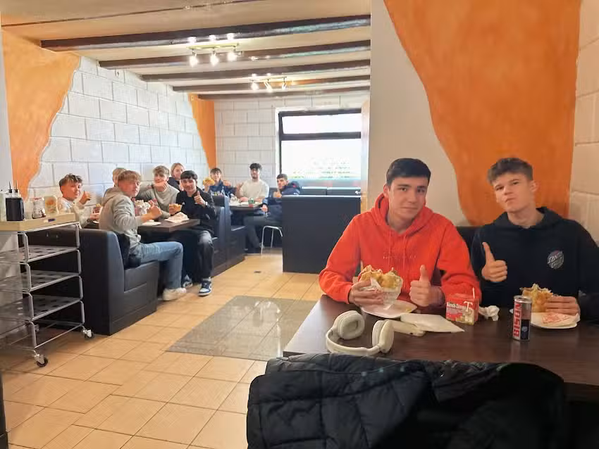 K&ouml;nig Kebab und Pizza Service