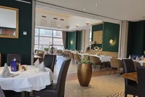 Konoba &ndash; Restaurant & Caf&eacute; im Park