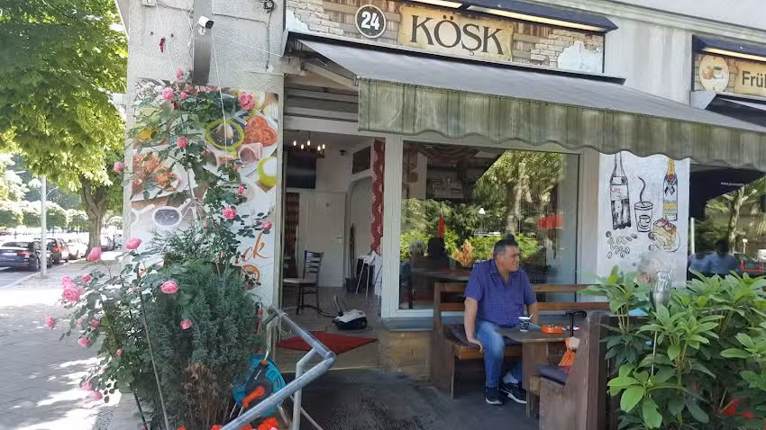 K&ouml;sk 24 &ndash; Fr&uuml;hst&uuml;ck & Caf&eacute;