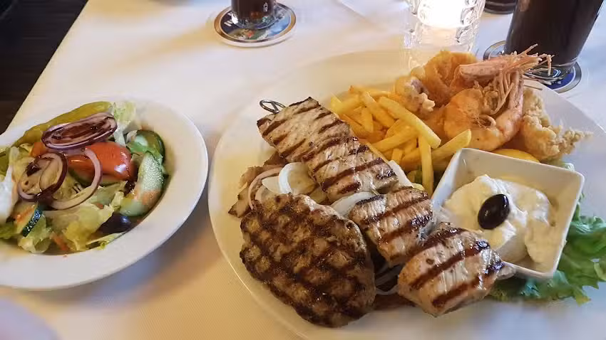 Kostas Restaurant & Biergarten