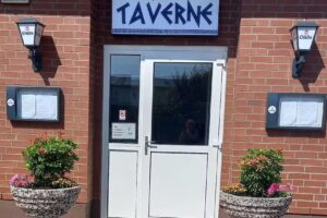 Kostas Taverne