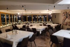 Kovas Burger & Bowls – Restaurant & Bar Schönaich