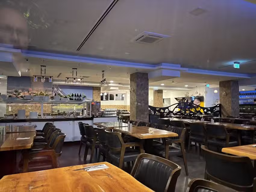 K&ouml;z Restaurant & Cafe