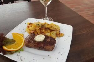 Kroatisches Restaurant Marina