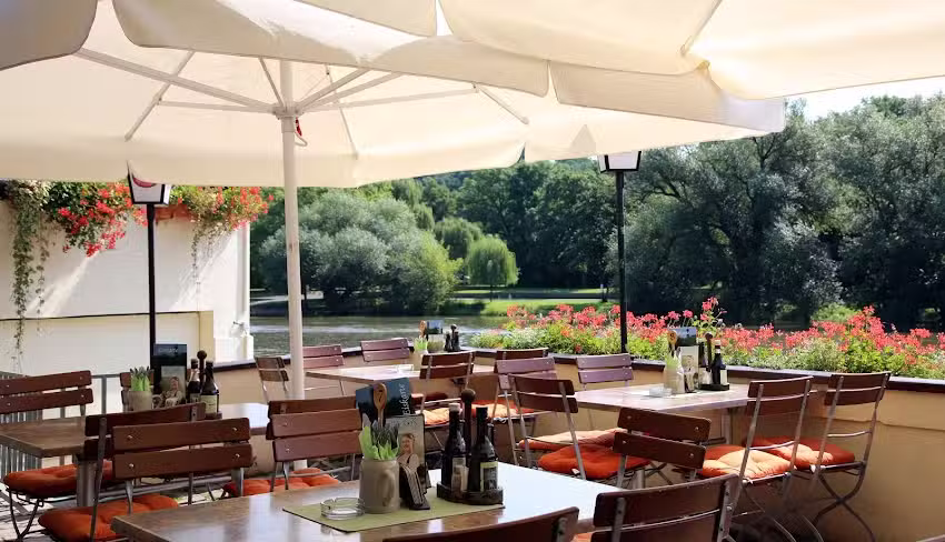 Krug Zum Gr&uuml;nen Kranze &ndash; Das Original