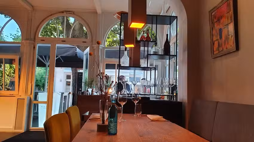 Kulmeck by Tom Wickboldt