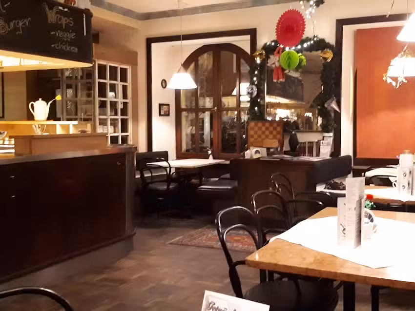 Kulturcaf&eacute; Hinkofer
