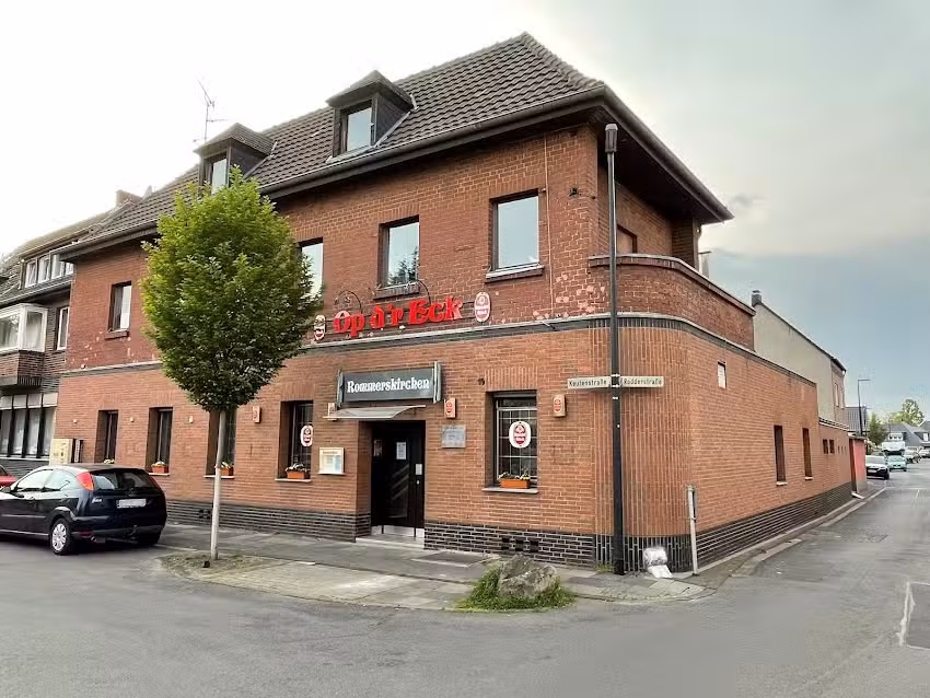 Kulturgasthaus Op D&rsquo;r Eck Stotzheim