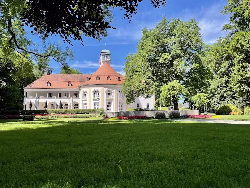 Kurhaus Bad T&ouml;lz