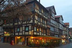 K&uuml;sterhaus