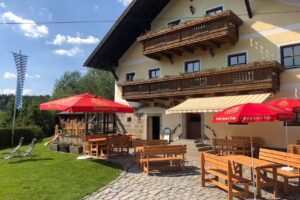 Kutscherstüberl mit Biergarten