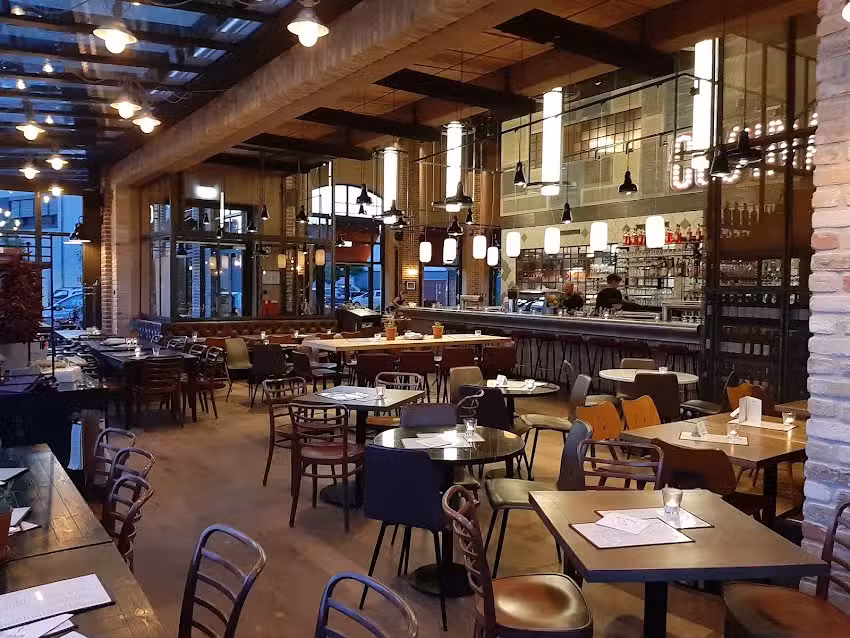 L&rsquo;Osteria D&uuml;sseldorf Theodorstra&szlig;e