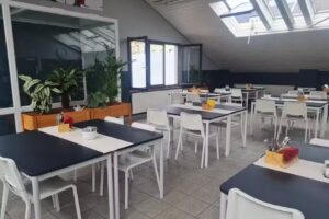 La Cantina