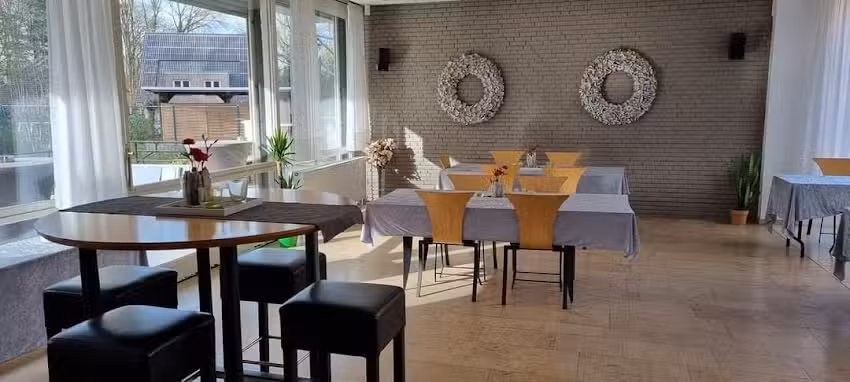 La Ciosa Restaurant-Caf&eacute;-Bar