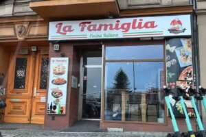 La Famiglia