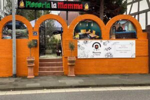 La Mamma Pizzeria