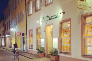 La Piazza