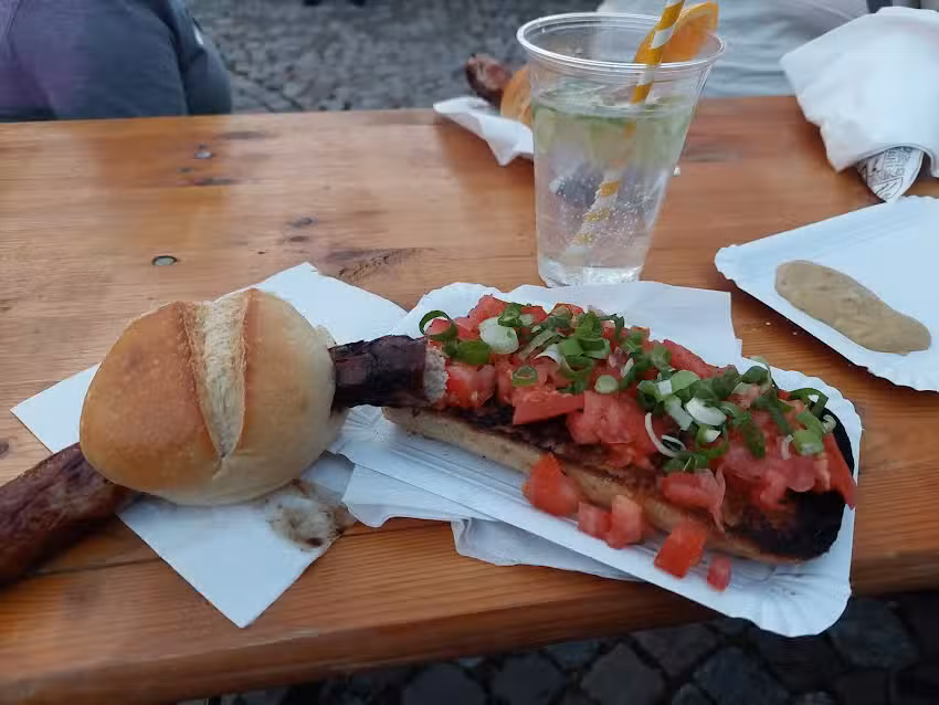 La Piccola Pizzeria & Eiscafe