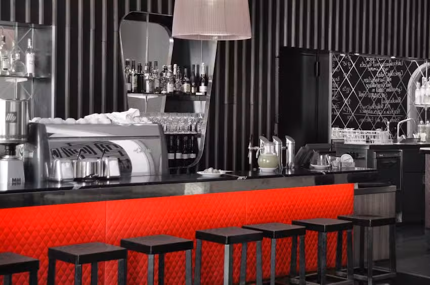 La Stanza &ndash; Caff&egrave; Ristorante