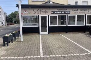 La Strada Original Holzofenpizza
