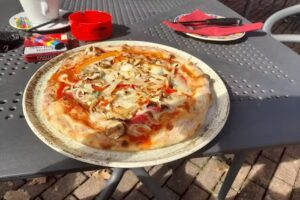 La Strada &ndash; Pizzeria