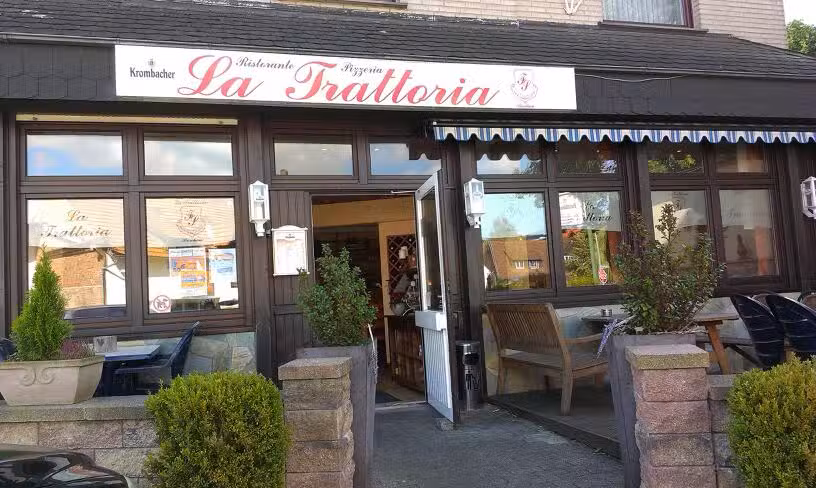 La Trattoria Pizzeria