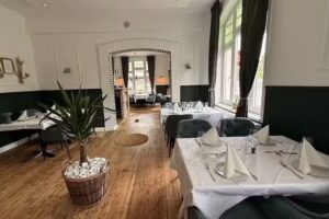 La Vespa Restaurant