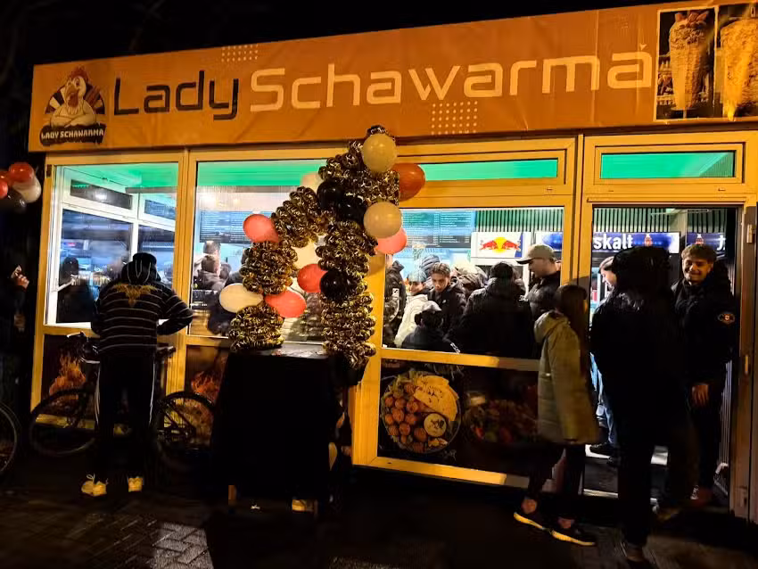 LADY SHAWARMA D&ouml;ner Imbiss