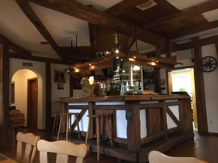 Lamperto Vincenzo Pizzeria Bella Italia