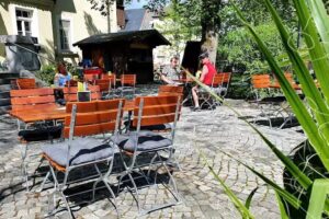 LANDGASTHAUS D&ouml;braberg