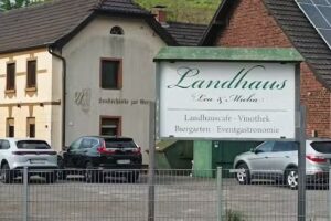Landhaus by Lea & Micha