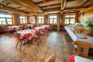 Landhotel & Restaurant Hoisl-Br&auml;u