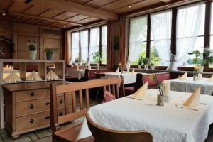 LandWirtschaft H&ouml;&szlig; &ndash; Restaurant & Hotel