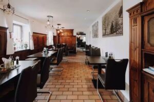 LaTerza Taverna Osteria Pizzeria