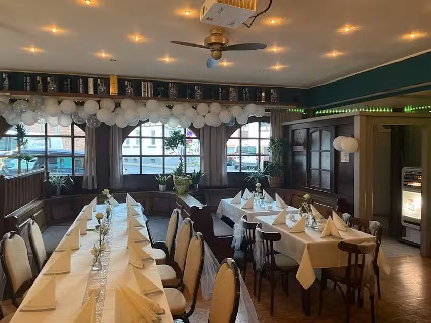 &ldquo; LAUBE &bdquo;