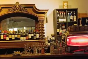 Le chat noir &ndash; Essen