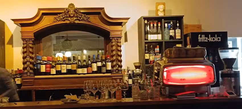 Le chat noir &ndash; Essen