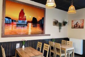 Le Nhan Asia Food und Sushi