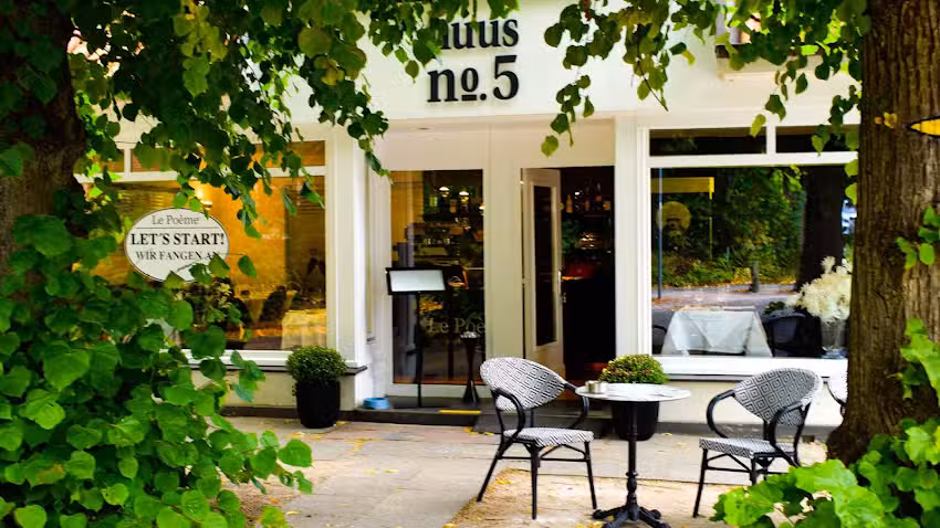 Le Po&egrave;me Brasserie