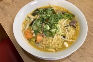 LE VIET