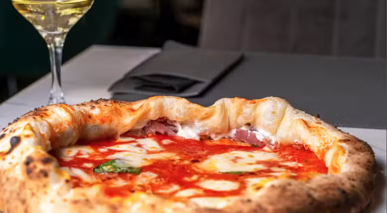 Lecker Grill &ndash; Neapolitanische Pizza, K&ouml;fte & Mehr