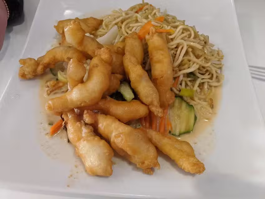 Lee & Lee Asia Bistro