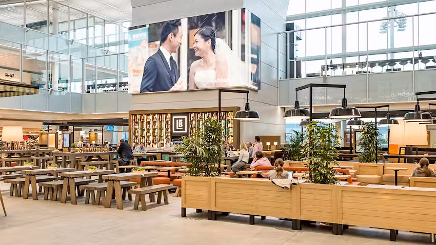 Lenbachs Bar & Galerie